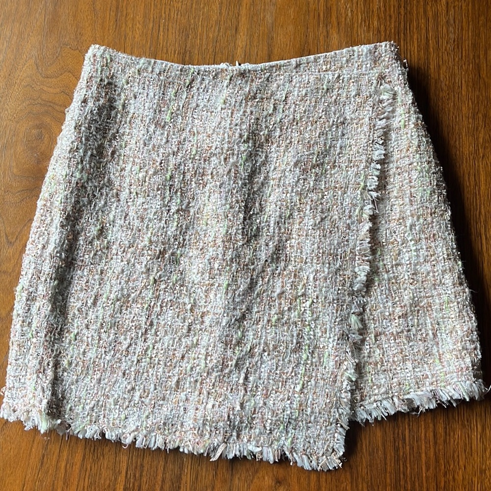 Mini skirt from Forever 21.